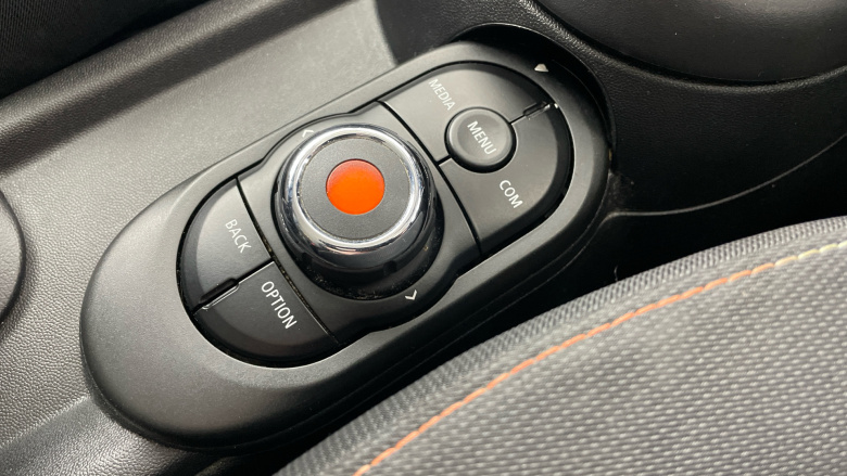 MINI Hatchback 1.5 Cooper Classic II 5dr Petrol Hatchback